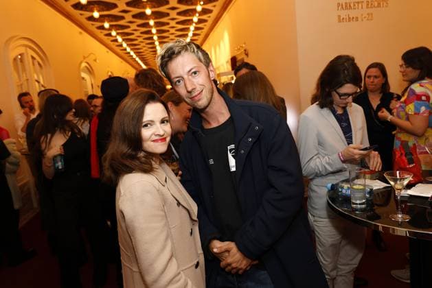 Jennifer Ulrich und Max Mauff bei der Verleihung der First Steps Awards am 8.10.2023 in Berlin First Steps Awards 2023 in Berlin