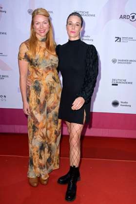 Esther Roling und Anne Schäfer bei der 24. Verleihung der First Steps Awards im Theater des Westens. Berlin, 08.10.2023