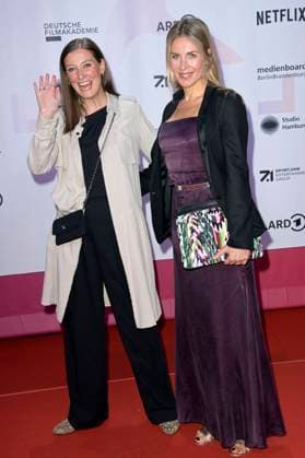Alexandra Maria Lara und Ulrike Kleppi bei der 24. Verleihung der First Steps Awards im Theater des Westens. Berlin, 08.10.2023
