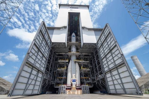 RECORD DATE NOT STATED Ariane 6 space rocket at the Guiana Space Center (CSG) in Kourou Transfer of the Ariane 6 fairing from the Final Assembly Building (BAF) to the ELA-4 gantry tower on October 12, 2022 at the Gana Space Center (CSG) in Kourou, French Guiana French Oversea s departments; French Guiana Europe; Western Europe; France  Copyright: xDR SP Andia.frx 412981