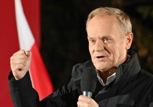 RECORD DATE NOT STATED 09.10.2023 WARSZAWA DEBATA WYBORCZA TVP WYBORY PARLAMENTARNE 2023 KAMPANIA WYBORCZA N Z DONALD TUSK FOT DAMIAN BURZYKOWSKI NEWSPIX.PL --- Newspix.pl WARSAW, POLAND 09.10.2023 Pre-election debate, organized by public television (TVP) with the participation of Prime Minister Mateusz Morawiecki and leaders of opposition parties, including Donald Tusk. PHOTO:BURZYKOWSKI DAMIAN NEWSPIX.PL POLAND OUT!  DB091023_001