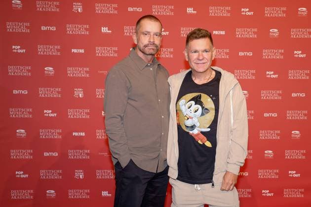 Ulf Leo Sommer, Peter Plate bei der Verleihung des Deutschen Musical theater PReises 2023 im Theater des Westens, Berlin.