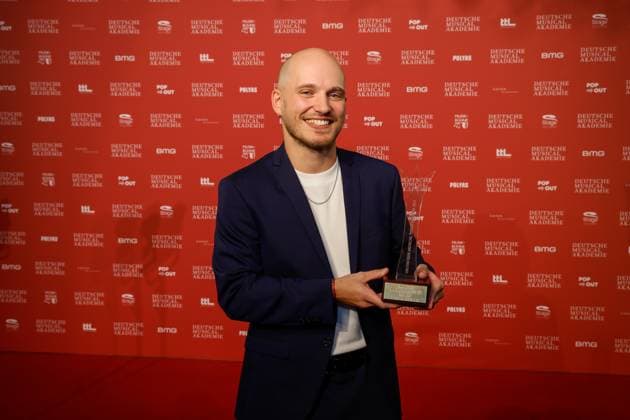 Nico Went (Preiskategorie Bester Darsteller Nebenrolle) bei der Verleihung des Deutschen Musical theater PReises 2023 im Theater des Westens, Berlin.