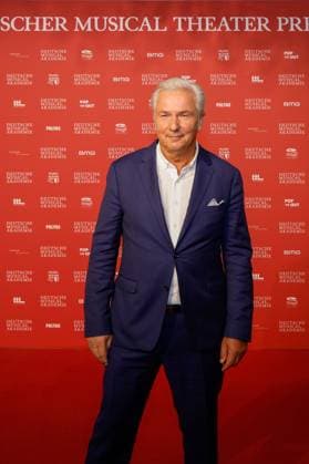 Klaus Wowereit bei der Verleihung des Deutschen Musical theater PReises 2023 im Theater des Westens, Berlin.