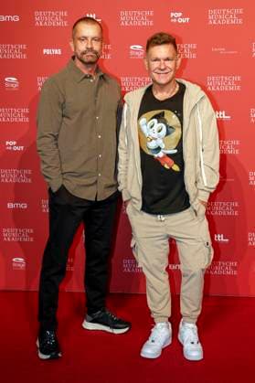 Ulf Leo Sommer und Peter Plate bei der Verleihung des Deutschen Musical Theater Preises 2023 im Theater des Westens. Berlin, 09.10.2023