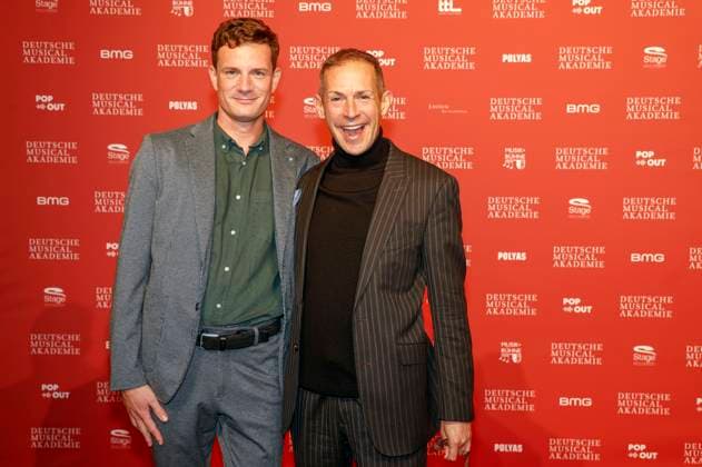 Florian Korty und Tim Fischer bei der Verleihung des Deutschen Musical Theater Preises 2023 im Theater des Westens. Berlin, 09.10.2023