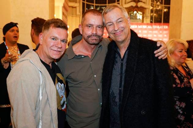 Peter Plate, Ulf Leo Sommer und Thomas Hermanns bei der Verleihung des Deutschen Musical Theater Preises 2023 im Theater des Westens. Berlin, 09.10.2023
