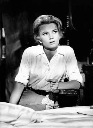 Film The Spiral Road Actress Gena Rowlands in a scene of the film Paramaribo Suriname  Copyright: xLeoxFuchsx 0729 Gena Rowlands (The Spiral Road) LOOKING PRETTY PORTRAIT