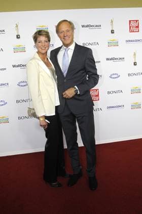 Christina Block und Gerhard Delling bei der Verleihung Goldene Bild der Frau am 11.10.2023 in Hamburg Goldene Bild der Frau Verleihung 2023 in Hamburg