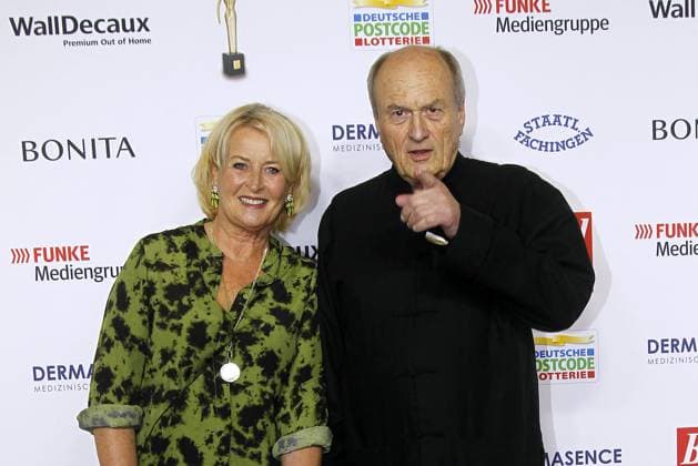 Dietrich Mattausch und seine Ehefrau Annette bei der Verleihung Goldene Bild der Frau am 11.10.2023 in Hamburg Goldene Bild der Frau Verleihung 2023 in Hamburg