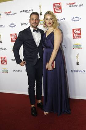 Marc Barthel und Anna Hofbauer bei der Verleihung Goldene Bild der Frau am 11.10.2023 in Hamburg Goldene Bild der Frau Verleihung 2023 in Hamburg