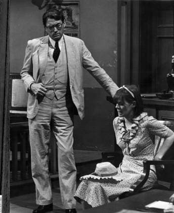 Film To Kill A Mockingbird Actor Gregory Peck and actress Collin Wilcox Paxton in a scene of the film Monroeville, Alabama USA  Copyright: xLeoxFuchsx 1094 Gregory Peck Atticus Finch courtroom (To Kill a Mockingbird)