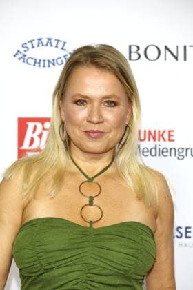 Goldene Bild der Frau in Hamburg Nova Meierhenrich, Verleihung der Goldene Bild der Frau in der Neuen Flora, Hamburg, 11.10.2023 Copyright: xEventpressxBecherx