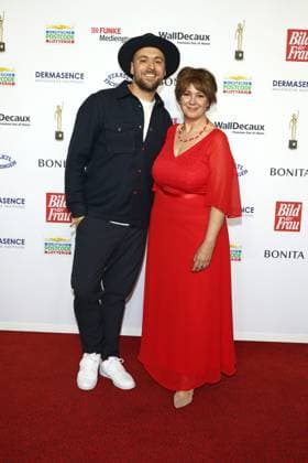 Goldene Bild der Frau in Hamburg Max Mutzke mit Andrea Krull, Verleihung der Goldene Bild der Frau in der Neuen Flora, Hamburg, 11.10.2023 Copyright: xEventpressxBecherx