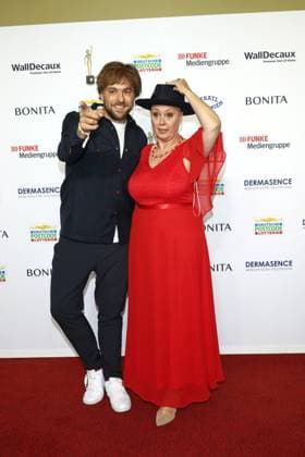 Goldene Bild der Frau in Hamburg Max Mutzke mit Andrea Krull, Verleihung der Goldene Bild der Frau in der Neuen Flora, Hamburg, 11.10.2023 Copyright: xEventpressxBecherx