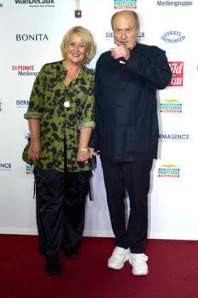 Dietrich Mattausch mit Ehefrau Annette Mattausch bei der 16. Verleihung der Goldenen Bild der Frau 2023 im Stage Theater Neue Flora. Hamburg, 11.10.2023