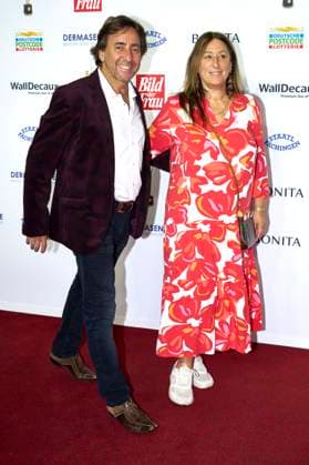 Dieter Landuris mit Ehefrau Natascha Landuris bei der 16. Verleihung der Goldenen Bild der Frau 2023 im Stage Theater Neue Flora. Hamburg, 11.10.2023