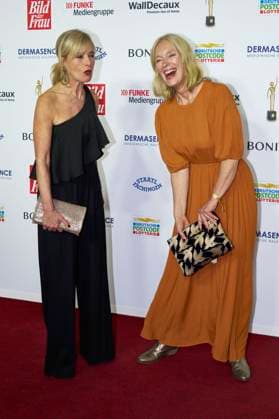 Katharaina Abt und Katja Weitzenböck bei der 16. Verleihung der Goldenen Bild der Frau 2023 im Stage Theater Neue Flora. Hamburg, 11.10.2023