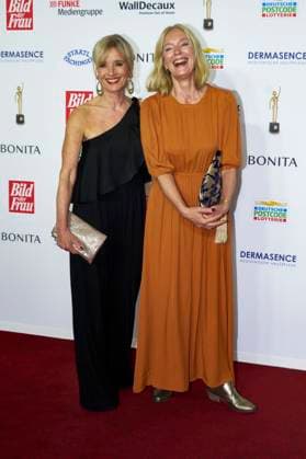 Katharaina Abt und Katja Weitzenböck bei der 16. Verleihung der Goldenen Bild der Frau 2023 im Stage Theater Neue Flora. Hamburg, 11.10.2023