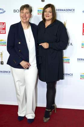 Anja van Eijsden und Katharina Fegebank bei der 16. Verleihung der Goldenen Bild der Frau 2023 im Stage Theater Neue Flora. Hamburg, 11.10.2023
