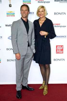 Matthias Schloo und Sanna Englund bei der 16. Verleihung der Goldenen Bild der Frau 2023 im Stage Theater Neue Flora. Hamburg, 11.10.2023