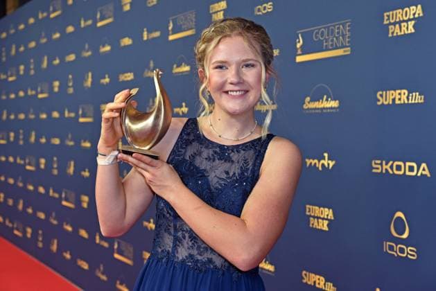 Selina Grotian (Aufsteiger des Jahres) bei der VERLEIHUNG DER GOLDENEN HENNE 2023 in der Media City in Leipzig am 13.10.2023 - Preisträger