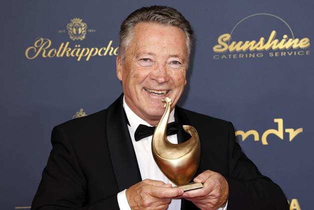 Preistraeger Harold Kreis bei der Verleihung Die Goldene Henne am 13.10.2023 in Leipzig Die Goldene Henne 2023 Verleihung in Leipzig