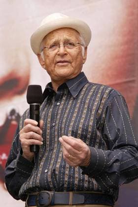 at the Declare Yourself voter registration and poster launch, Tower Records, West Hollywood, CA 09-17-04 Norman Lear at the Declare Yourself voter registration and poster launch, Tower Records, West Hollywood, CA 09-17-04 West Hollywood Calif United States EDITORIAL USE ONLY Copyright: xx s_bukleyx icphotos359354