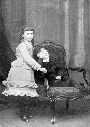 RECORD DATE NOT STATED Gertrude Bell aged 8 with her brother Maurice Gertrude Bell (1868-1926) aged 8 with her brother Maurice in 1876. Date: 1876  Copyright: Gemini Picture No. 10821642