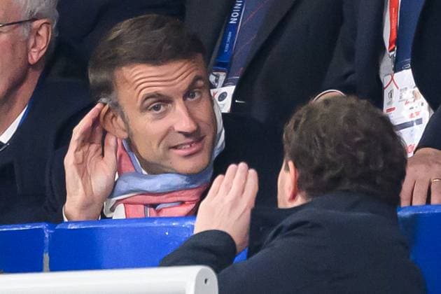 News Themen der Woche KW41 President Macron Watches South Africa v France French President Emmanuel Macron attends the 2023 Rugby World Cup quarter-final match between France and South Africa at the Stade de France on October 15, 2023 in Saint-Denis, Paris outskirts, France. Photo by Laurent Zabulon ABACAPRESS.COM Saint-Denis France  Copyright: xZabulonxLaurent ABACAx 871807_010 ZabulonxLaurent ABACAx 871807_010
