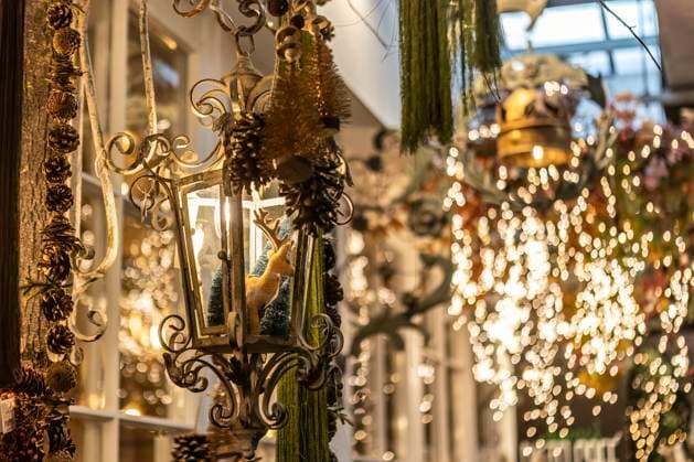 Christmas decoration shop interior detail during christmas Christmas decoration shop interior detail during christmas season Christmas decoration shop interior detail during christmas Copyright: xFilippoxCarlotx COMM (529)
