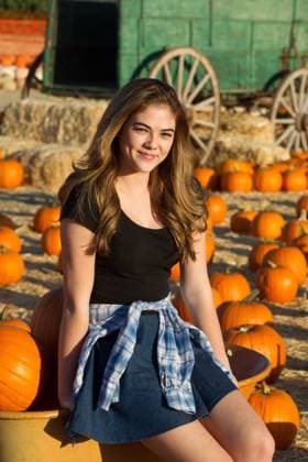 EXCLUSIVE McKaley Miller seen at a Pumpking Patch in Los Angeles 107159, EXCLUSIVE LOS ANGELES, CALIFORNIA - Monday October 21, 2013. McKaley Miller seen at a Pumpking Patch in Los Angeles. , Credit:PacificCoastNews Avalon USA, Los Angeles  Copyright: xPacificCoastNewsx xAvalonx 0519049335