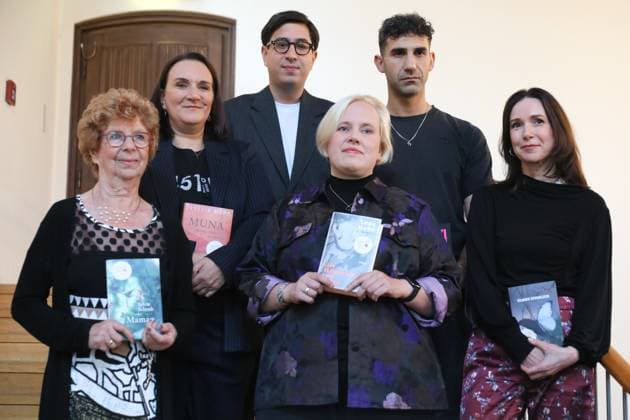 16.10.2023, Frankfurt, DEU Verleihung des Deutschen Buchpreis im Frankfurter Roemer. Von der Jury ausgewaehlte Autoren und Autorinnen fuer die Shortlist des Deutschen Buchpreis 2023. v.l. Sylvie Schenk, TerÃ
