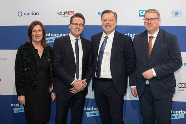 Axel Springer Award 2023 Stefanie Jüstel, Stefan Schulz, Martin Dautt und Dirk Althoff beim Axel Springer Award 2023 im Axel Springer Neubau am 17.10.2023 in Berlin. Copyright: xEventpressxKochanx