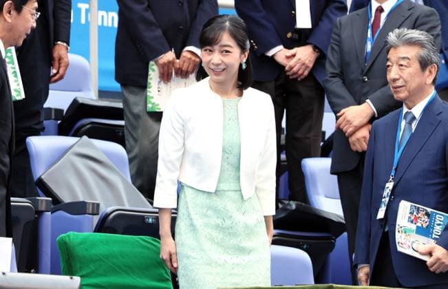 October 18, 2023, Tokyo, Japan - Japan s Princess Kako, second daughter of Crown Prince Akishino arrives at the Japan Open tennis championships at the Ariake Colosseum in Tokyo on Wednesday, October 18, 2023. Princess Kako enjoyed a first round match between China s Zhang Zhizhen and Poland s Hubert Hurkacz. (photo by Yoshio Tsunoda AFLO)  , aflo_232848036.jpg,