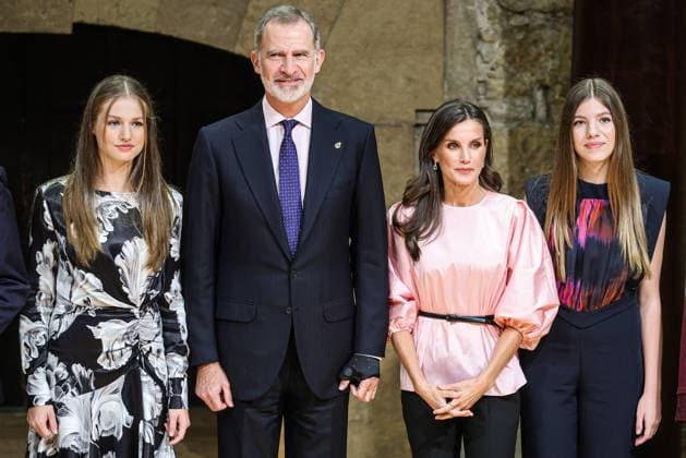 31st Princess of Asturias Awards Concert - Oviedo Princess Leonor, King Felipe VI, Queen Letizia and Infanta Sofia of Spain attending the XXXI Princess of Asturias Awards Concert at the Auditorio Palacio de Congresos Principe Felipe on October 19, 2023 in Oviedo, Spain. Photo by Archie Andrews ABACAPRESS.COM Oviedo Spain  Copyright: xAndrewsxArchie ABACAx 872468_026 AndrewsxArchie ABACAx 872468_026