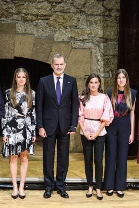 31st Princess of Asturias Awards Concert - Oviedo Princess Leonor, King Felipe VI, Queen Letizia and Infanta Sofia of Spain attending the XXXI Princess of Asturias Awards Concert at the Auditorio Palacio de Congresos Principe Felipe on October 19, 2023 in Oviedo, Spain. Photo by Archie Andrews ABACAPRESS.COM Oviedo Spain  Copyright: xAndrewsxArchie ABACAx 872468_028 AndrewsxArchie ABACAx 872468_028