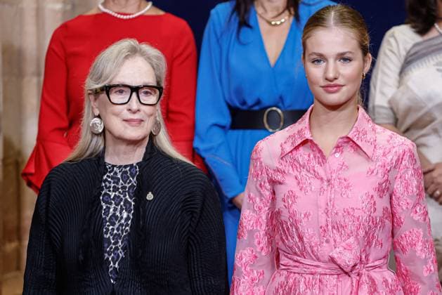 Entertainment Bilder des Tages Spanien, Verleihung Prinzessin-von-Asturien-Preis in Oviedo Princess Of Asturias Awards Medals - Oviedo Princess Leonor, Princess Sofia attending the delivery of the Princess of Asturias awards medals 2023 at the Reconquista hotel on October 20, 2023 in Oviedo, Spain by Archie Andrews ABACAPRESS.COM Oviedo Spain  Copyright: xAndrewsxArchie ABACAx 872570_092 AndrewsxArchie ABACAx 872570_092