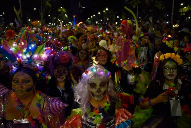 Caterinas Mega Parade - Mexico City Participants dressed as Catrina take part during the Annual Mega Parade of Catrinas 2023 as part of Day of the Dead (Dia de Muertos) celebration at Reforma Avenue. Mexico City, Mexico, October 22, 2023. Photo by Carlos Tischler Eyepix Group ABACAPRESS.COM Mexico City Mexico  Copyright: xTischlerxCarlos Eyepix ABACAx 872841_016 TischlerxCarlos Eyepix ABACAx 872841_016