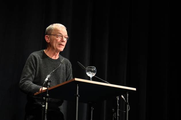 Verleihung des Konrad-Wolf-Preises an den im Belmarsh-Gefängnis in Großbritannien einsitzenden Journalisten und Gründer von Wikileaks Julian Assange am 22.10.2023 in der Akademie der Künste Berlin. Der Preis wurde von Stella Assange entgegengenommen. Die Jury bestand aus Nele Hertling, Thomas Heise gemeinsam mit dem Drehbuchautor Thomas Wendrich. Die Laudatio hielt Thomas Heise.