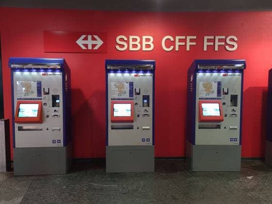 Schweiz, 22.10.2023: Fahrkartenautomaten der Schweizer Bahn *** Switzerland, 22 10 2023 Ticket machines the Swiss Rail Copyright: xdtsxNachrichtenagenturx dts_24957
