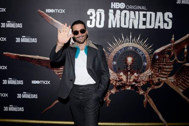 October 26, 2023, Mexico City, Ciudad de Mexico, Mexico: October 25, 2023, Mexico City, Mexico: Miguel Angel Silvestre Attends the black carpet of the season 2 Premiere of the 30 Monedas Tv Series by HBO, at Salon Barcelona. on October 25, 2023 in Mexico City, Mexico. Mexico City Mexico - ZUMAe321 20231026_zea_e321_053 Copyright: xCarlosxTischler xEyepixxGroupx