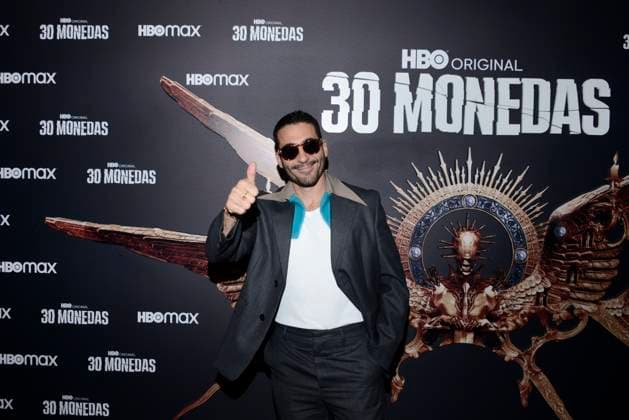 October 26, 2023, Mexico City, Ciudad de Mexico, Mexico: October 25, 2023, Mexico City, Mexico: Miguel Angel Silvestre Attends the black carpet of the season 2 Premiere of the 30 Monedas Tv Series by HBO, at Salon Barcelona. on October 25, 2023 in Mexico City, Mexico. Mexico City Mexico - ZUMAe321 20231026_zea_e321_054 Copyright: xCarlosxTischler xEyepixxGroupx