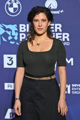 Amanda Da Gloria (Schauspielerin), Einzelbild,angeschnittenes Einzelmotiv,Halbfigur,halbe Figur. Roter Teppich,Blauer Panther Ð TV und Streaming Award 2023 am 25.10.2023 in der BMW Welt Muenchen.