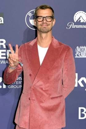 Joko Winterscheidt bei der Verleihung vom Blauer Panther - TV & Streaming Award 2023 in der BMW Welt. München, 25.10.2023