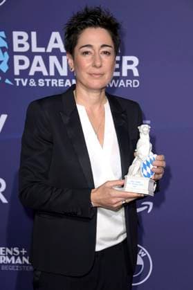 Dunja Hayali bei der Verleihung vom Blauer Panther - TV & Streaming Award 2023 in der BMW Welt. München, 25.10.2023