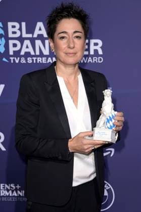 Dunja Hayali bei der Verleihung vom Blauer Panther - TV & Streaming Award 2023 in der BMW Welt. München, 25.10.2023
