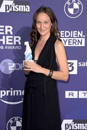 Jeanette Hain bei der Verleihung vom Blauer Panther - TV & Streaming Award 2023 in der BMW Welt. München, 25.10.2023