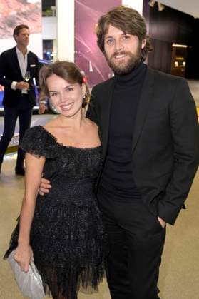 Darya Birnstiel mit Ehemann Philip Birnstiel bei der Verleihung vom Blauer Panther - TV & Streaming Award 2023 in der BMW Welt. München, 25.10.2023