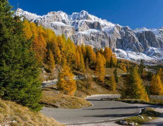 Mountain road leading up to Groedner Joch - Passo Gardena from the Groeden valle Mountain road leading up to Groedner Joch - Passo Gardena from the Groeden valley - Val Badia in the Dolomites of South Tyrol - Alto Adige. View towards mount Sella. The Dolomites are listed as UNESCO World heritage. europe, central europe, italy, october, Credit:MARTIN ZWICK Avalon Italy, Groeden Valley  Copyright: xMARTINxZWICKx xAvalonx 0504333590